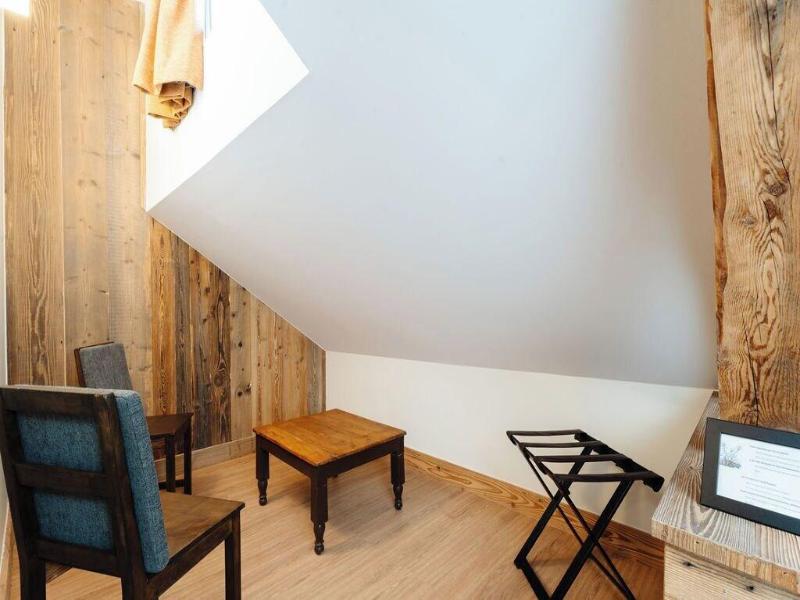 Hostellerie Du Petit Saint Bernard image