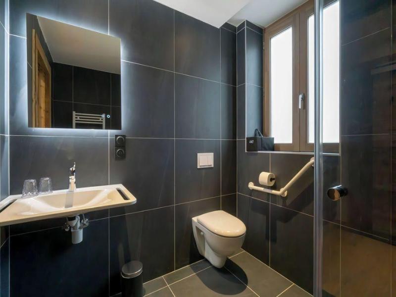 Hostellerie Du Petit Saint Bernard image