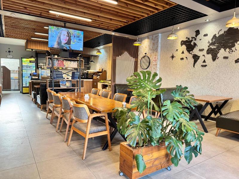 Inn Port Hotel image