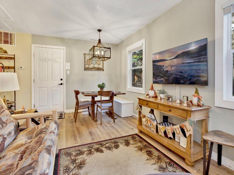 Beary Cozy Cabin #2315 image