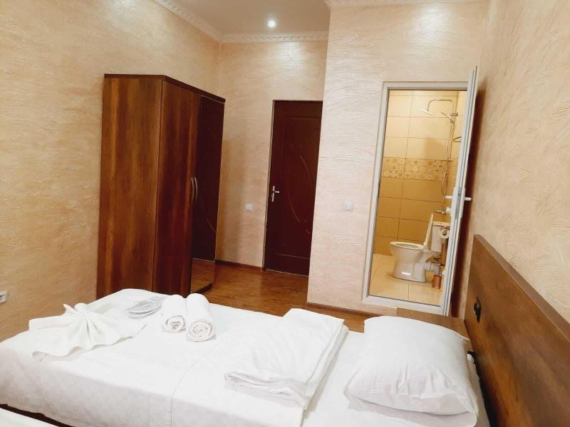 Inaisi Hotel image