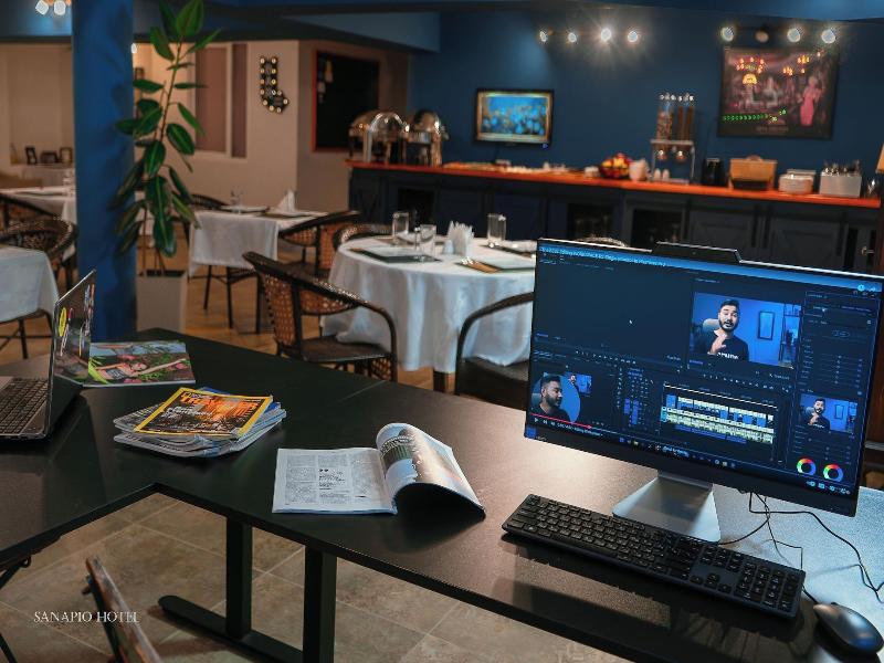 Hotel Sanapiro image