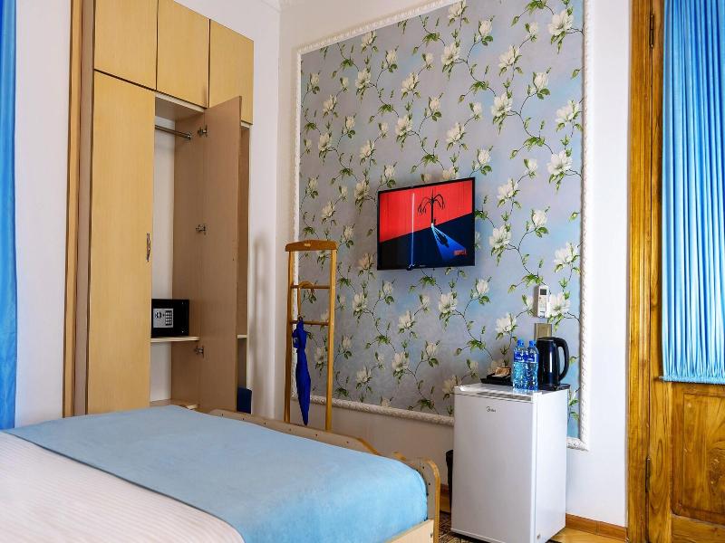 Hotel Sanapiro image