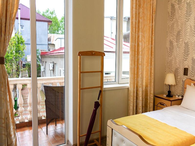 Hotel Sanapiro image