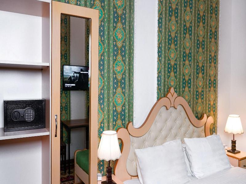 Hotel Sanapiro image
