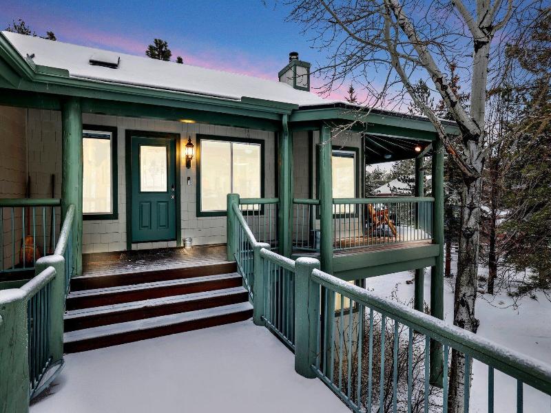 Castle Glen Gem #2220 image