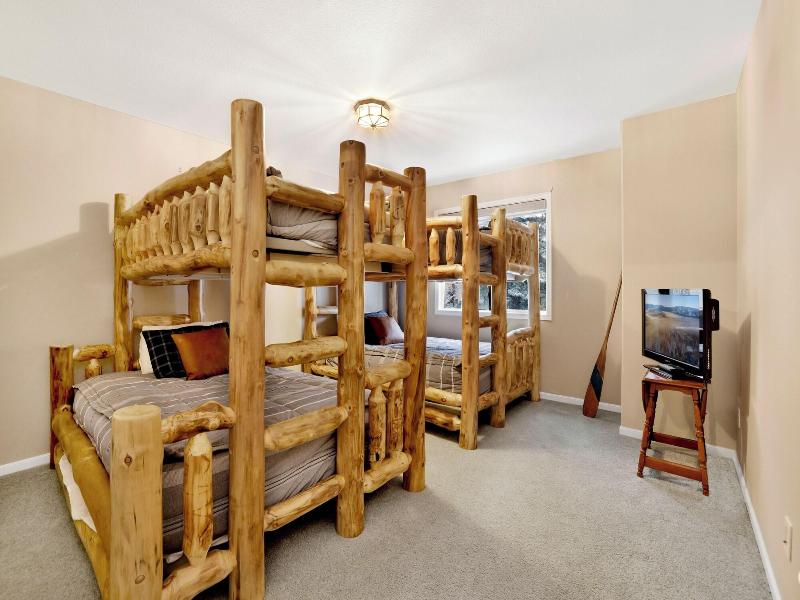 Castle Glen Gem #2220 image