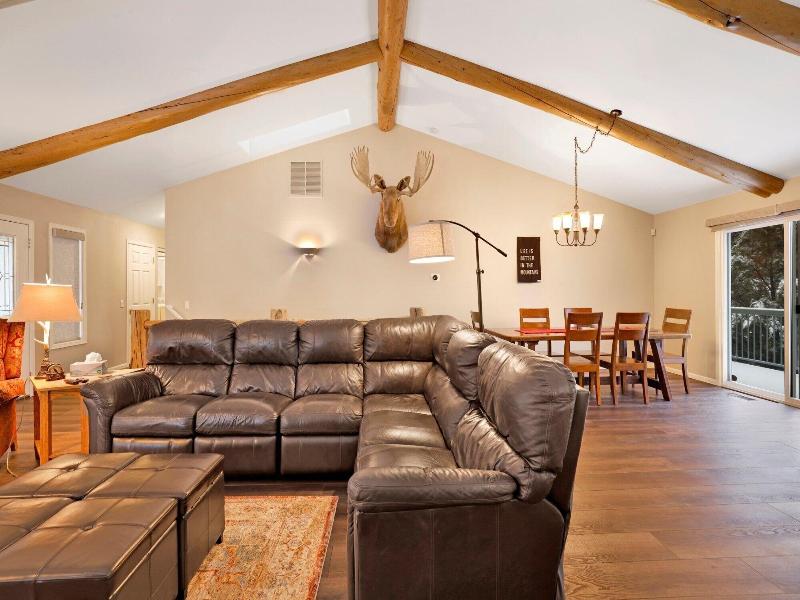 Castle Glen Gem #2220 image