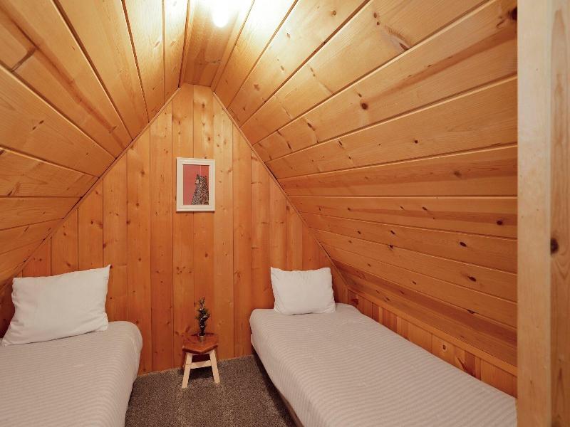 Green Canoe Cabin #2293 image