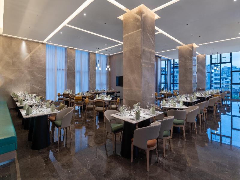 Holiday Inn Shaoguan Shaozhou City by IHG image