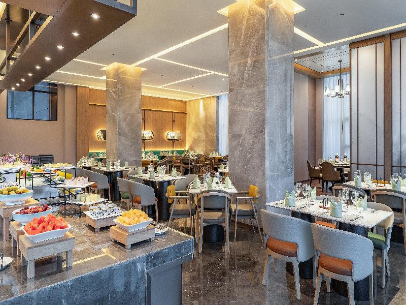 Holiday Inn Shaoguan Shaozhou City by IHG image