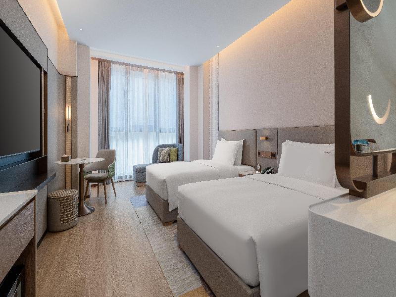 Holiday Inn Shaoguan Shaozhou City by IHG image