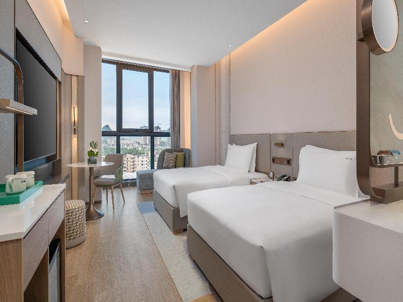 Holiday Inn Shaoguan Shaozhou City by IHG image