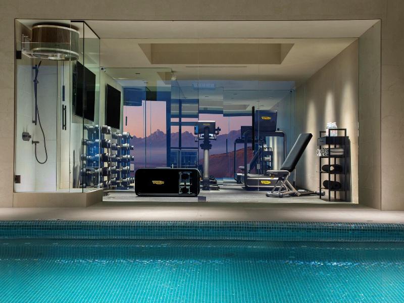 Hotel Yellowstone At Jackson Hole image