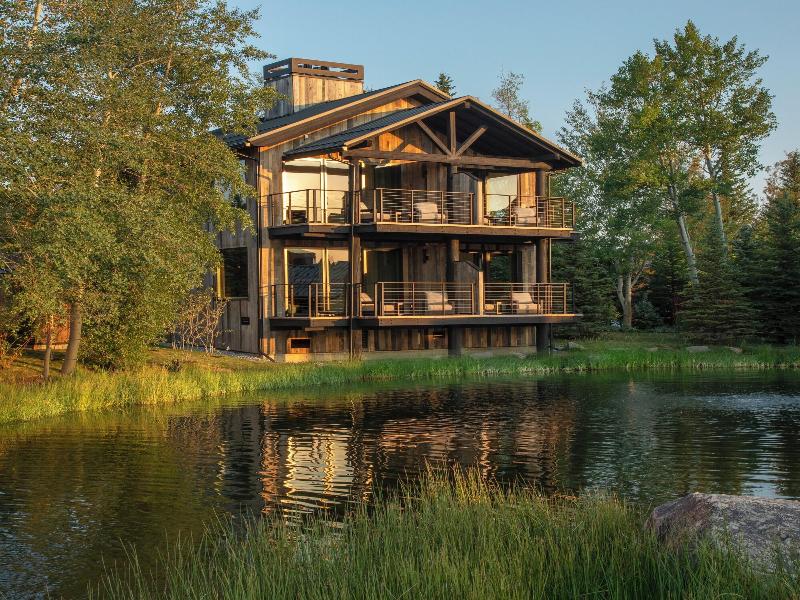 Hotel Yellowstone At Jackson Hole image