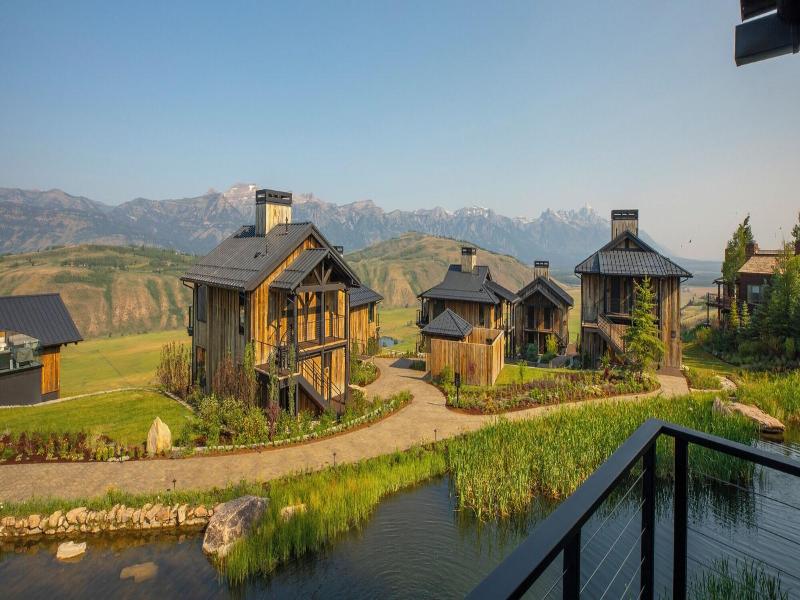 Hotel Yellowstone At Jackson Hole image