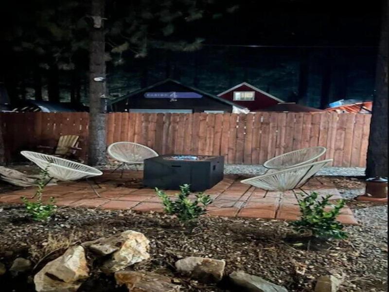 Three Pines Cabins Lodge image