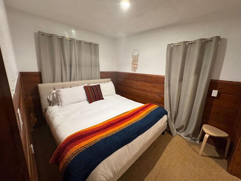 Three Pines Cabins Lodge image