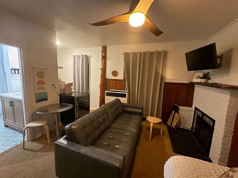 Three Pines Cabins Lodge image