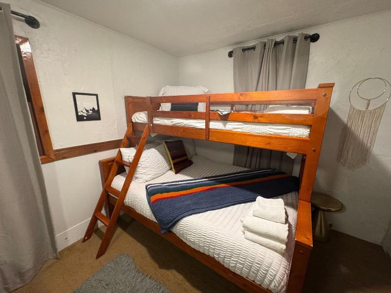 Three Pines Cabins Lodge image
