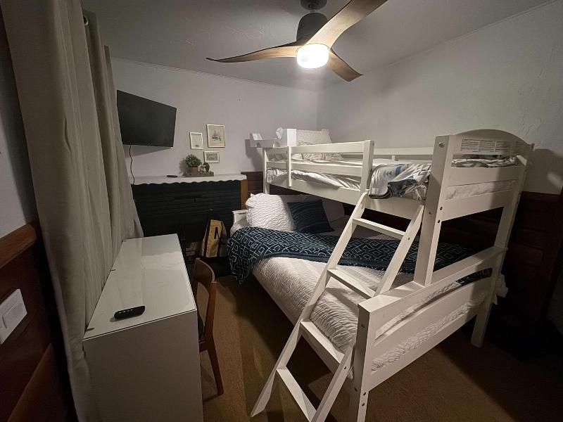 Three Pines Cabins Lodge image