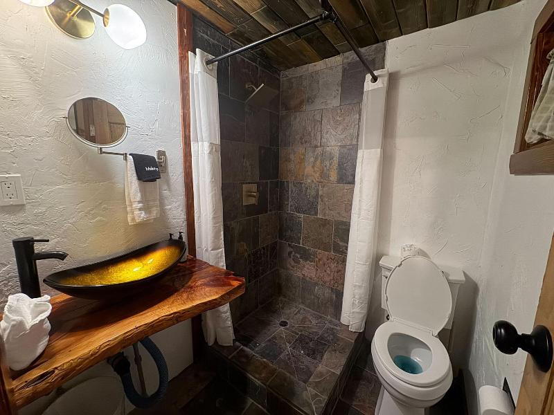 Three Pines Cabins Lodge image