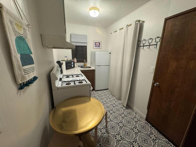 Three Pines Cabins Lodge image