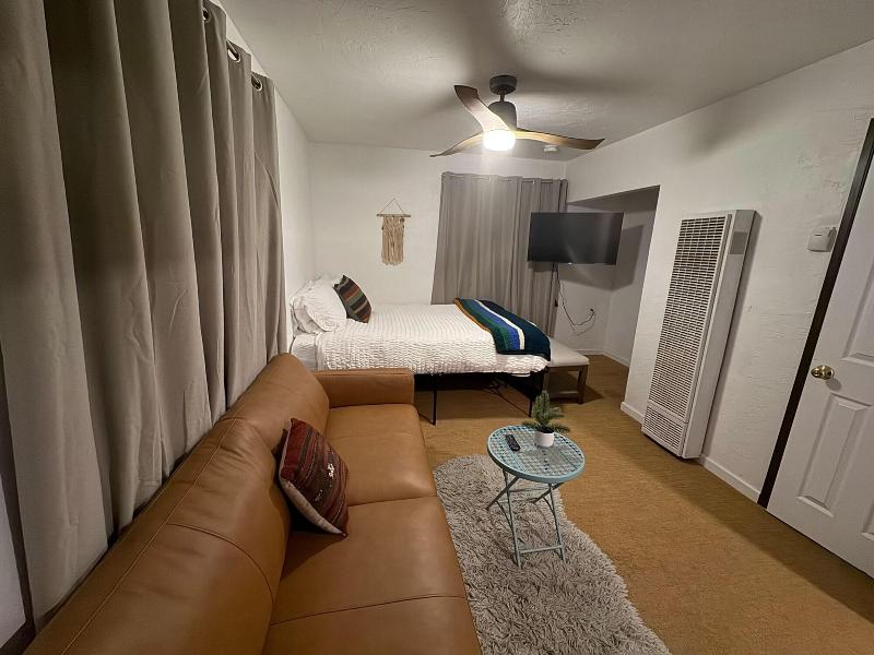 Three Pines Cabins Lodge image