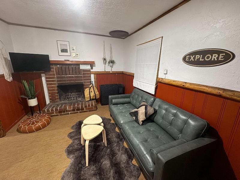 Three Pines Cabins Lodge image
