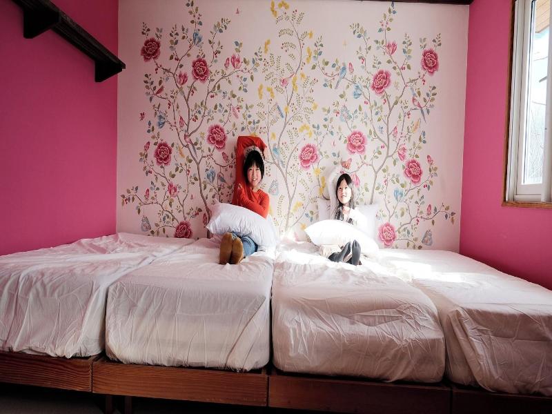 Guesthouse Hoaloha 4 Seasons image