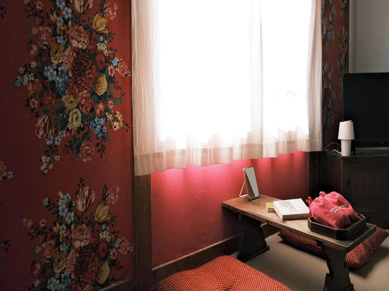Guesthouse Hoaloha 4 Seasons image