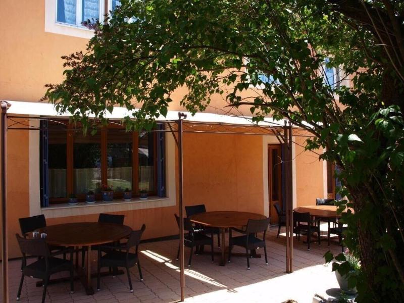 Auberge De L'echauguette image