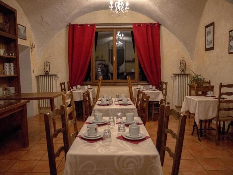 Auberge De L'echauguette image
