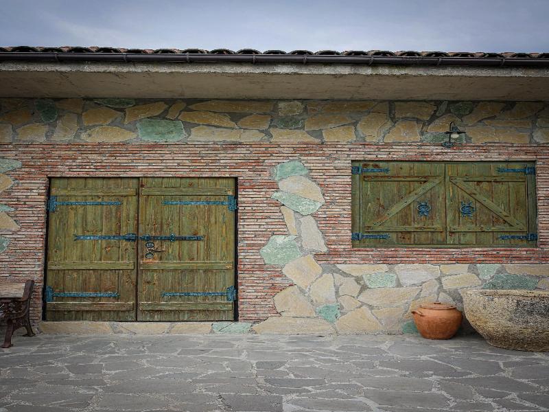 Sazano Wine Cellar & Hotel — general view