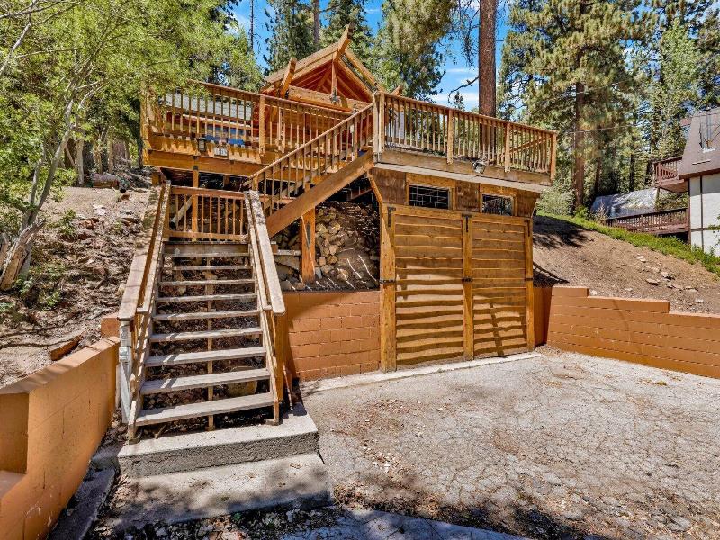 Club View Pines #2105 image