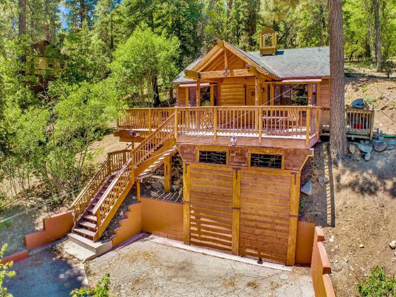 Club View Pines #2105 image
