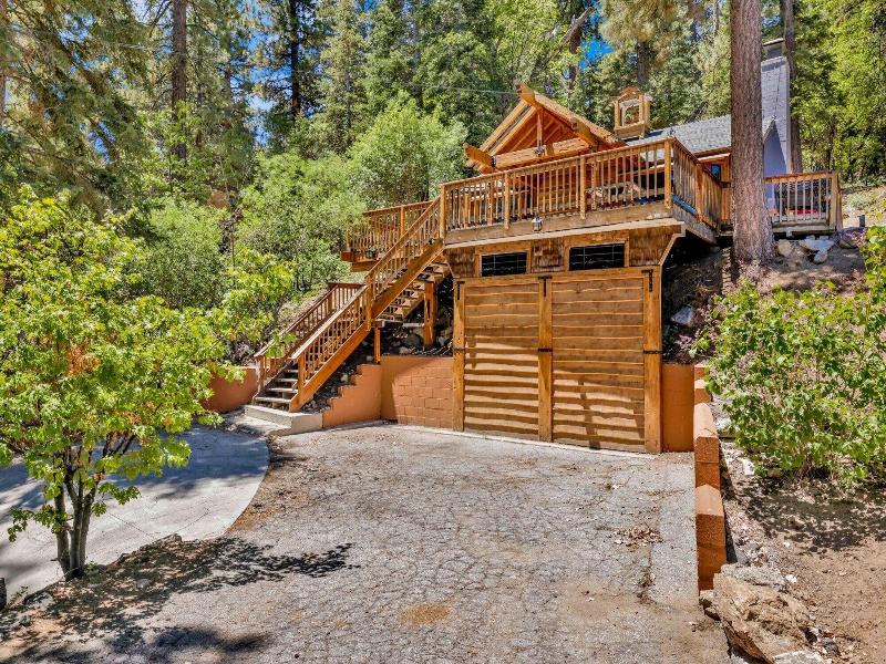 Club View Pines #2105 image