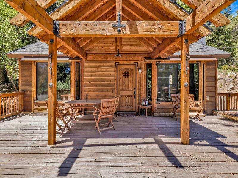 Club View Pines #2105 image