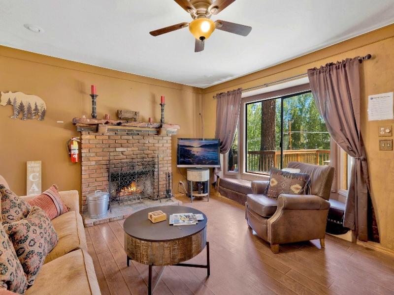 Club View Pines #2105 image