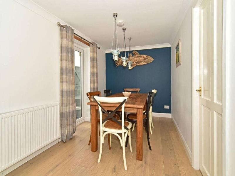 2bed Cottage Johnshaven - Family Friendy image