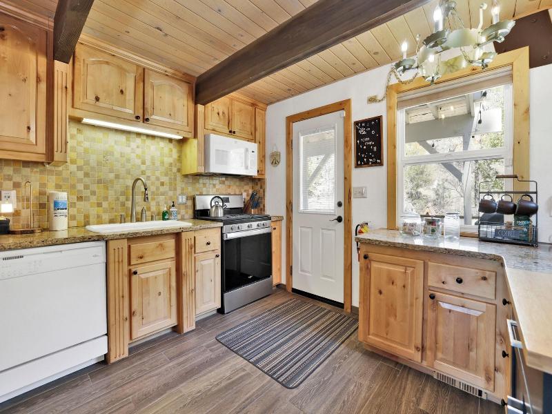 Big Bear Gambrel #2066 image