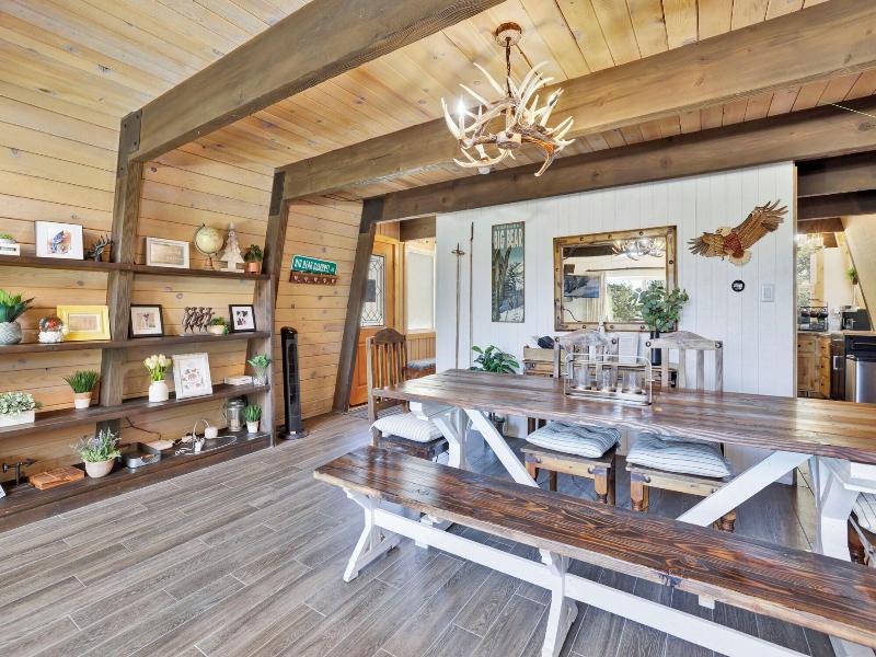 Big Bear Gambrel #2066 image