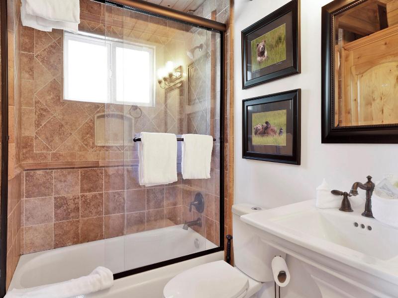 Big Bear Gambrel #2066 image
