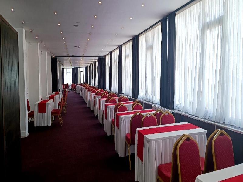 Mä°r Emä°r Hotel
