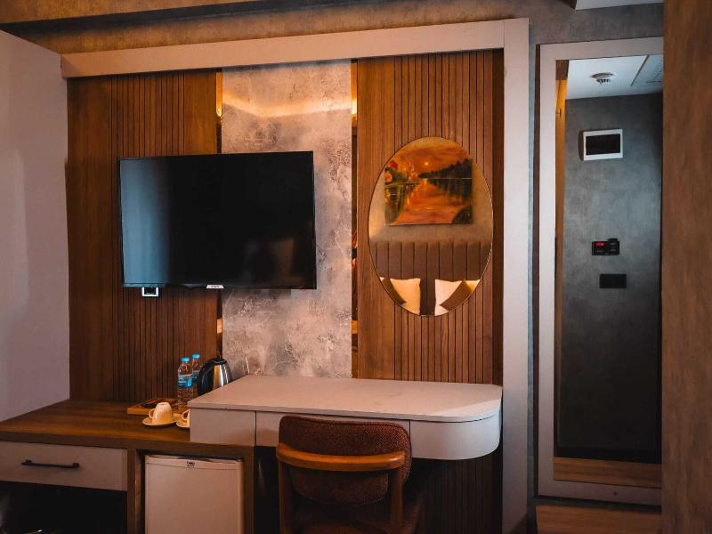 Mä°r Emä°r Hotel image