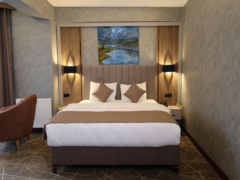 Mä°r Emä°r Hotel image