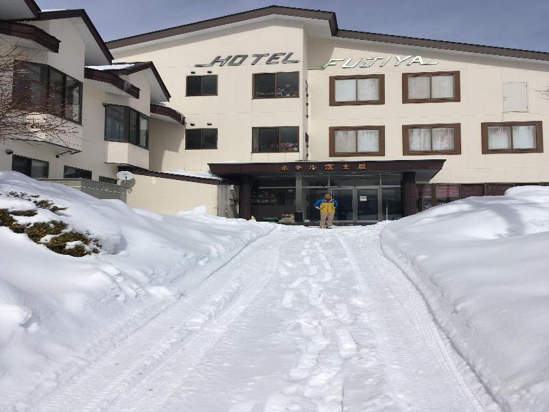 Joshinâ€™etsukogen National Park Hotel Fujiya image