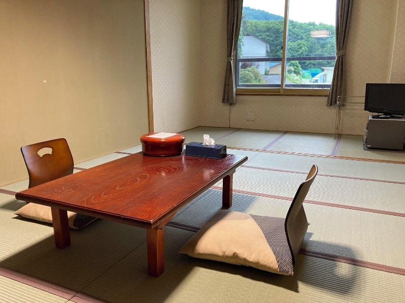 Joshinâ€™etsukogen National Park Hotel Fujiya image