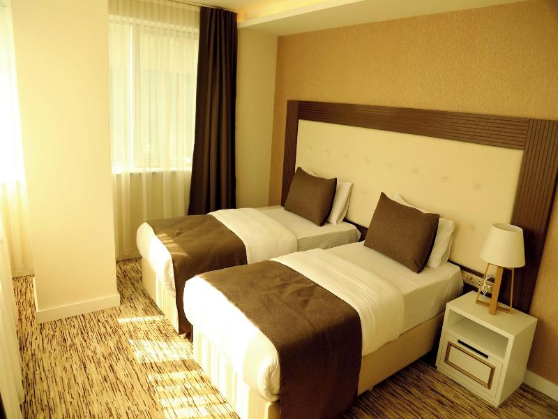 Van Life Hotel image