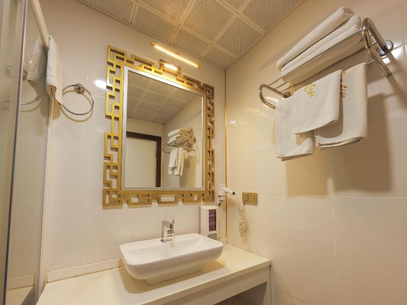 Van Life Hotel image